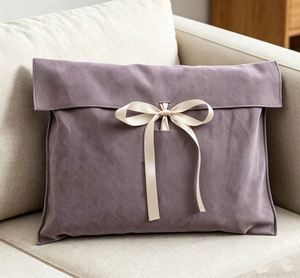 Pochette à rabat en toile avec logo personnalisé, housse anti-poussière pour vêtements de nuit, pyjamas, cadeaux, rangement et organisation - Product Image 1