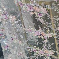 Tissu en maille 100 % polyester métallisé tricoté, personnalisé avec perles, fleurs brodées, sequins et dentelle, pour sacs et vêtements pour filles