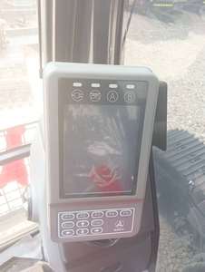 รถขุดตีนตะขาบมือสอง รุ่น SY135C ขนาด 13 ตัน พร้อมเครื่องยนต์ Isuzu ความจุบุ้งกี๋ 0.6 ลูกบาศก์เมตร และกำลังแรง - Product Image 4