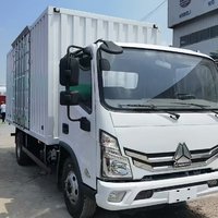 Camion fourgon HOWO 5 tonnes 4x2 20 m³ Conduite à droite Personnalisable Exportation mondiale pour le transport de marchandises Moteur diesel 120 CV