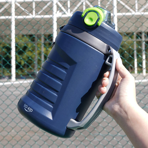 DD4456 2000ML Large Capacity Straw Sports Water <b>Jug</b> <b>with</b> Foam Insulation <b>Plastic</b> <b>Lid</b> and Handgrip for Camping - Product Image 2