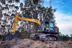Excavatrice forestière Agile XE135F, puissance de 72,7 kW pour les opérations d'élagage, le débroussaillage et l'entretien des sentiers - Product Image 5