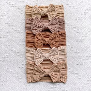 5 Piezas de Artículos <span class=keywords><strong>para</strong></span> Bebés Recién <span class=keywords><strong>Nacidos</strong></span>, Set de Regalo <span class=keywords><strong>para</strong></span> Recién <span class=keywords><strong>Nacidos</strong></span> con Pañuelo Elástico <span class=keywords><strong>para</strong></span> la Cabeza, Diadema con Lazo <span class=keywords><strong>para</strong></span> Niñas, Accesorio <span class=keywords><strong>para</strong></span> el Cabello - Product Image 6
