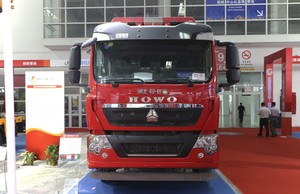 Shacman 8x4 bọt xe cứu hỏa bể nước + 2000L bọt 400hp điện 70m phạm vi sân bay công nghiệp sử dụng - Product Image 2