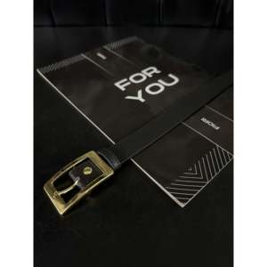 Cinturón Delgado con Hebilla Cuadrada para Mujer, Cinturón Casual de PU con Hebilla de Aleación para Pantalones, Chaqueta, Camisa y Vestido - Product Image 3