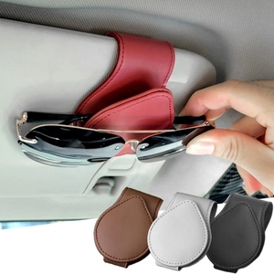 Auto PU Leder Sonnenblende Brille <span class=keywords><strong>Clip</strong></span> Universal Auto Innen karte Ticket Verschluss Tragbare Sonnenbrillen Halter Clips - Product Image 2
