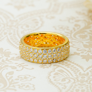 Impresionante Anillo de Eternidad con Pavé Completo en Oro de 18K de 1.224ct para Joyería de Herencia - Product Image 4