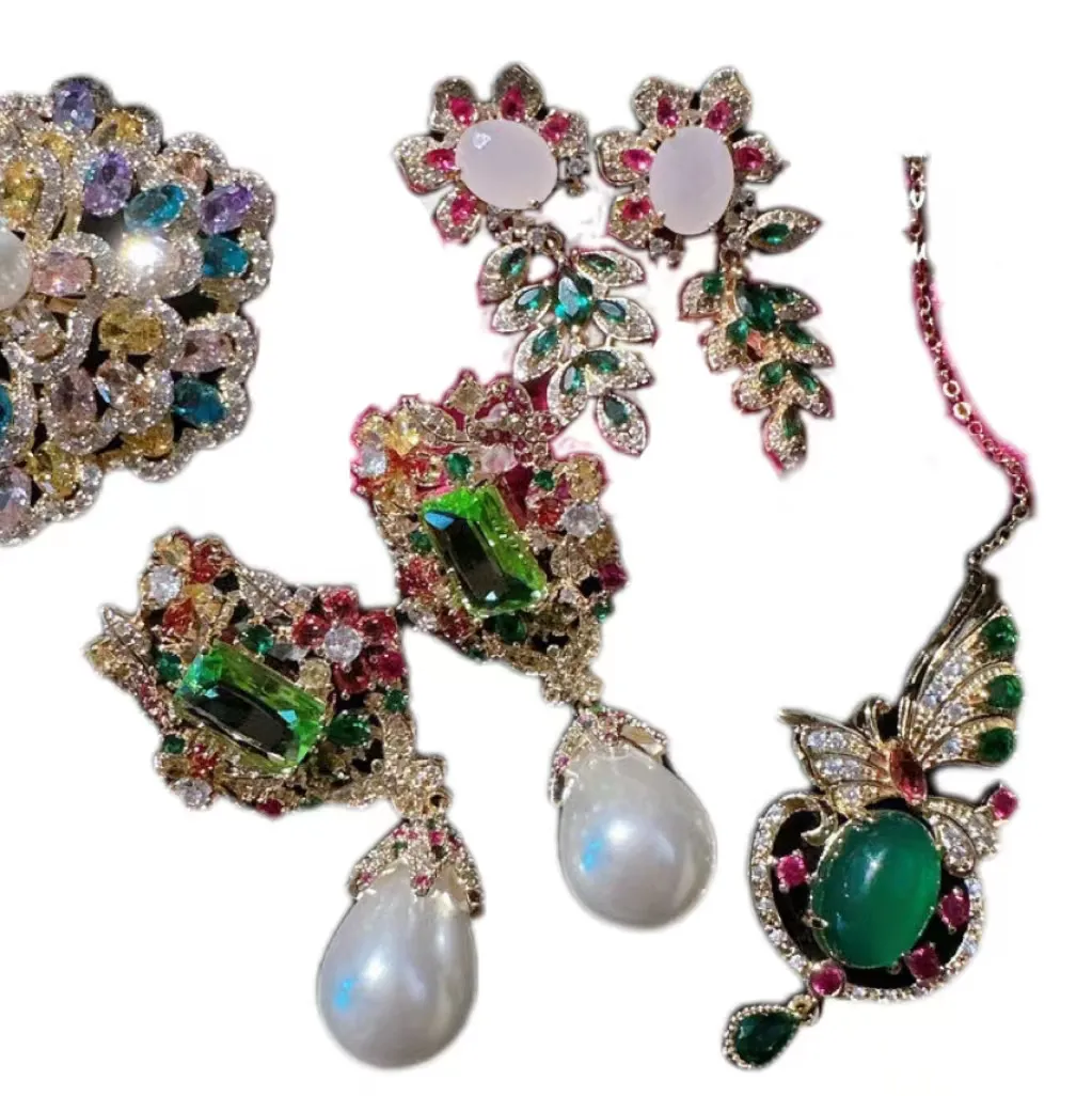 Luxus schmuck Original Design 18 Karat vergoldet Wasser tropfen Blume Quasten Blatt Perle Smaragd Edelstein Perle Diamant Ohrring