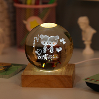 Boule de cristal 3D gravée sur mesure de haute qualité JY avec boîte cadeau en verre transparent K9, design d'art populaire