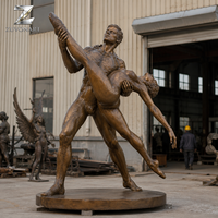 Sculpture de couple de danseurs de ballet en bronze grandeur nature, statue figurative moulée à la main sur mesure pour la décoration extérieure de jardins, d'hôtels et d'espaces publics