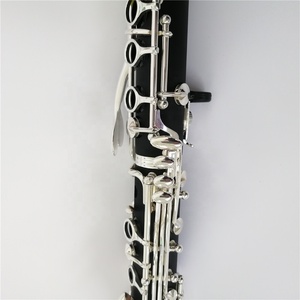 Clarène plaqué argent, matériau de corps en bakélite, 17 clés - Product Image 2