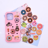 Breloques personnalisées pour sabots de filles, ensemble de pin's en PVC imperméables mignons et tendance en forme de donut et de dessert, décorations pour sandales, coffret cadeau