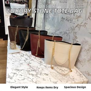 Hot Selling 2025 New Women's Fashion Trend PU Leather <b>Handbag</b> Checkered Crossbody Bag with Zipper Closure for Women - Product Image 2