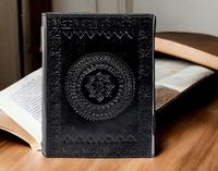 Diario de Cuero con Tapa Dura y Cierre en C, Pentagrama Negro Grabado a Mano, Personalizado, A5/A4, Cuaderno de Dibujo, Cubierta para Acuarelas