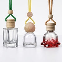 Diffuseur de parfum pour voiture vide 8ml 10ml, pendentif d'aromathérapie, flacon diffuseur de parfum pour voiture en verre transparent rond ou carré avec bouchon en bois