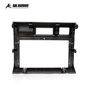 Cadre d'écran noir embarqué 9 pouces pour <span class=keywords><strong>Toyota</strong></span> <span class=keywords><strong>Land</strong></span> <span class=keywords><strong>Cruiser</strong></span> 2023+ pour autoradio de navigation DVD, support de panneau en plastique ABS - Product Image 3