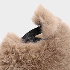 Gorro de Béisbol de Invierno para Mujer, Color Sólido, Grueso, Imitación de Piel de Zorro, Cálido, de Felpa, a la Moda - Product Image 4