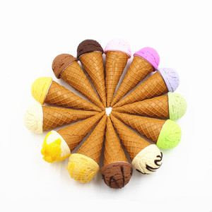 Modèle de crème glacée froide en PVC, cône croustillant, accessoire de décoration pour dessert glacé, haute simulation - Product Image 1