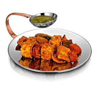 Vente en gros : Plat de service rond en acier inoxydable durable, finition cuivre poli, pour sauces, frites, événements, traiteur, restauration fine et usage domestique - Product Image 1