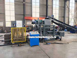 Machine à briques de pavé QT4-25, machine automatique de fabrication de blocs creux avec <span class=keywords><strong>plateforme</strong></span> <span class=keywords><strong>vibrante</strong></span> - Product Image 4