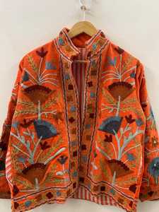 เสื้อแจ็คเก็ตผ้ากำมะหยี่สีส้มปักลายสัตว์แบบซูซานี  ผ้าทอระบายอากาศได้ดี  บุด้วยใยฝ้าย  ทรงปกติ  ผู้ผลิตและผู้ส่งออก OEM จากอินเดีย - Product Image 5