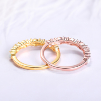 Schmucklieferant 925 Sterling Silber Roségold/Goldplattiert Kubischer Zirkonia Runder Kubischer Zirkonia Schmuck Stapelbarer Ring für Mädchen