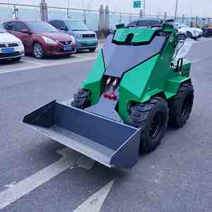 Mini-chargeuse compacte 4x4 avec godet de grande capacité, matériel de construction compact - Product Image 1