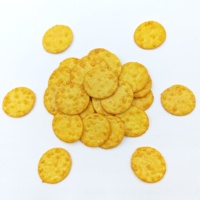 Craquelins ronds au maïs et au riz épicés, chips Senbei au maïs et au riz, snacks céréaliers avec service OEM de marque privée et d'exportation en gros