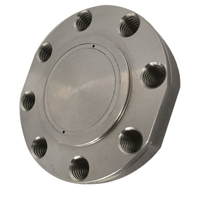 Fabrication sur mesure de tôlerie, travail des métaux, estampage, pliage de pièces, emboutissage profond, traitement de la tôle - Product Image 1