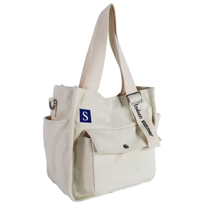 Sac fourre-tout en toile avec patch lettre S et fermeture à bouton, deux anses, style minimaliste pour usage quotidien - Product Image 2