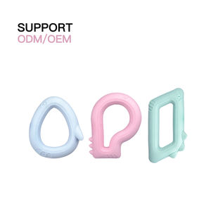 Jouets flottants pour chiens en TPR, motif dessin animé mignon multicolore, taille moyenne, pour l'intérieur/l'extérieur, emballés en sac, vente en gros par le fabricant Rena Pet - Product Image 5