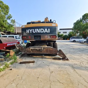 รถขุดมือสอง HYUNDAI 210W-9 คุณภาพดี พร้อมคุณภาพสูงและเลขไมล์ต่ำ รถขุดไฮดรอลิกแบบล้อ - Product Image 5