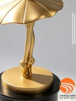 Trophée de danse en métal personnalisé gravé, oxydation, électrolyse, revêtement en poudre, design créatif haut de gamme et élégant pour équipe
