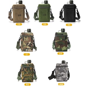 De97 căng tin nhựa ngoài trời với Túi với dây đeo vai ngoài trời nước di động container 2L Công suất 2 <span class=keywords><strong>quart</strong></span> - Product Image 2