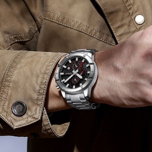 Montre chronographe à quartz pour homme OEM ODM avec affichage du calendrier, bracelet en acier inoxydable, étanche, lumineuse, sport, affaires - Product Image 4