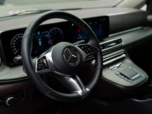 Véhicules d'occasion <span class=keywords><strong>à</strong></span> prix abordable, Mercedes-Benz V300L Long Wheelbase Premium Luxury Business Van, modèle 2024, immatriculé 2025, <span class=keywords><strong>à</strong></span> <span class=keywords><strong>vendre</strong></span> - Product Image 4
