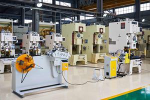 <span class=keywords><strong>Presse</strong></span> <span class=keywords><strong>pneumatique</strong></span> CNC 60 tonnes oeillet avec machine d'estampage de fil avec redresseur d'alimentation et moule - Product Image 2