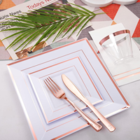Assiettes en plastique jetables carrées blanches avec bordure or rose, très résistantes, 350 pièces, pour mariage, anniversaire, Halloween