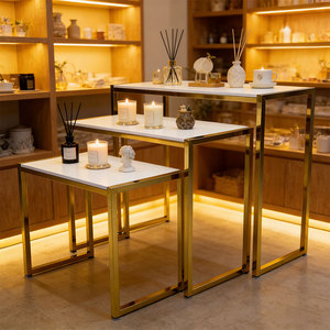 Mesa de Exhibición Moderna para Diseño de Moda, Exhibidor de Bolsos, Estante para Ropa de Boutique, Acero Inoxidable Dorado Brillante, Personalizable - Product Image 5