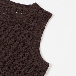 Fabricant de tricots personnalisé <span class=keywords><strong>marron</strong></span> col rond <span class=keywords><strong>sans</strong></span> manches coton acrylique femmes <span class=keywords><strong>pull</strong></span> en tricot crochet - Product Image 4