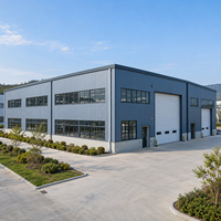 Bâtiment industriel en structure métallique préfabriquée, atelier à grande portée avec bureau