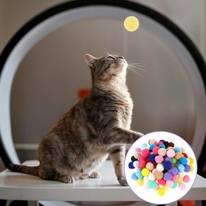 Xthrotsenk Cat Pom Pom Balls, jouet interactif en peluche coloré de 1 pouce pour l'exercice et le jeu amusant des chatons - Product Image 5