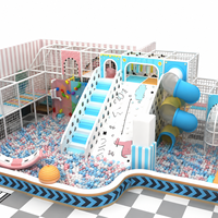 Wahana Bermain Anak Tema Biru Lembut, Kolam Bola, Perosotan, Trampolin, Lubang Pasir, Terowongan Panjat, Struktur Multifungsi, Lapangan Bermain Anak Dalam Ruangan Custom