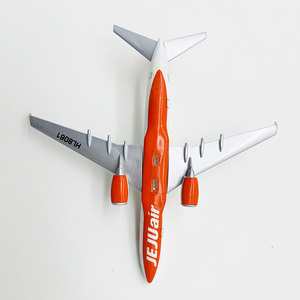 1: เครื่องบินโบอิ้งขนาด<span class=keywords><strong>200</strong></span> 737-800โมเดลเครื่องบินเรซิน20ซม. เครื่องประดับพลาสติกการบิน Jeju AIR CRAFT collectible - Product Image 3