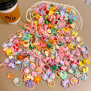 Lindas Diademas <span class=keywords><strong>de</strong></span> <span class=keywords><strong>Arcilla</strong></span> Polimérica con Diseño <span class=keywords><strong>de</strong></span> Corazón y Lazo, Elásticas, Duraderas, No Dañan el Cabello, para Niñas <span class=keywords><strong>de</strong></span> 3 a 6 Años - Product Image 1