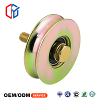 Roue de portail coulissant à gorge en Y/U usinée CNC en acier ASTM 1045 galvanisé à froid avec design moderne pour clôtures et portails