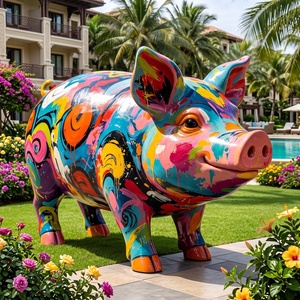 Statue de cochon en résine colorée, sculpture animale peinte à la main, figurine de style graffiti pour la décoration de la maison, du bureau ou comme cadeau - Product Image 3