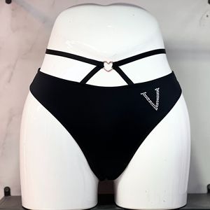 Underwear High Waist Comfortable Elastic Hot V-shaped Comfortable Hollow Women's <b>T</b> Pants - Product Image 5