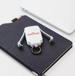 Promotion Personnalisable Portable Keyring iphone Charger LED Light External Battery 2000mah Mini Emergency Power Bank Cables