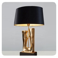 Nouvelle lampe de chevet moderne en tissu noir personnalisée, lampe de table de chevet de luxe pour hôtel, décoration de la maison